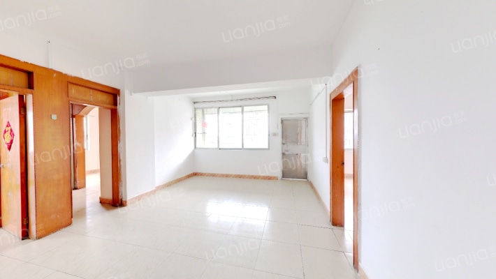 中银大厦二手房实景图