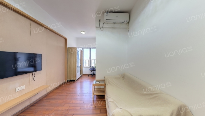 中央财津二手房实景图