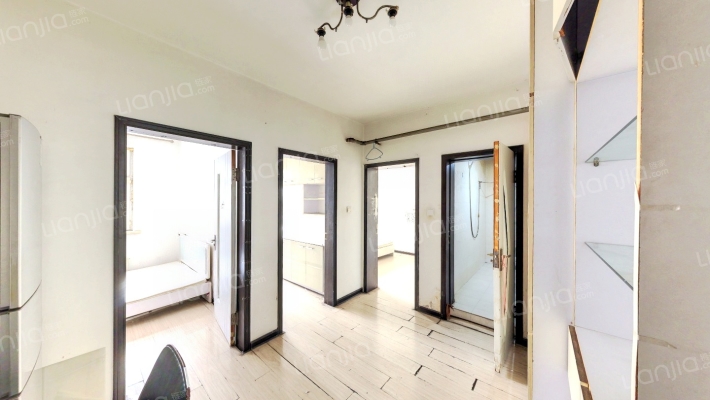 圣工园小区二手房实景图