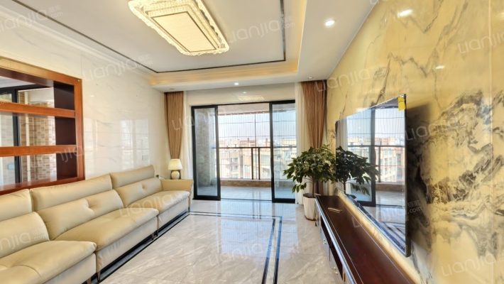 盈凯名邸二手房实景图