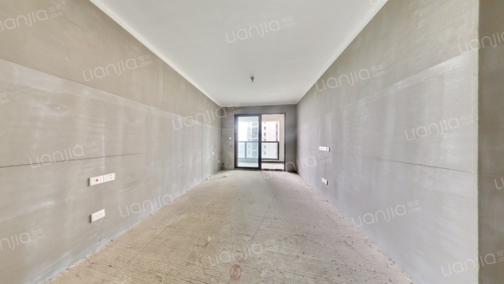 富田城九鼎华府八号院二手房实景图