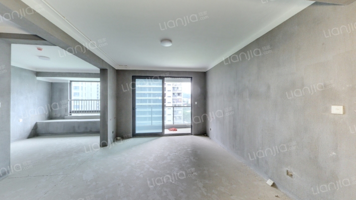 保亿麓语湖苑二手房实景图