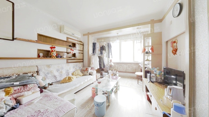 亚联山庄二手房实景图