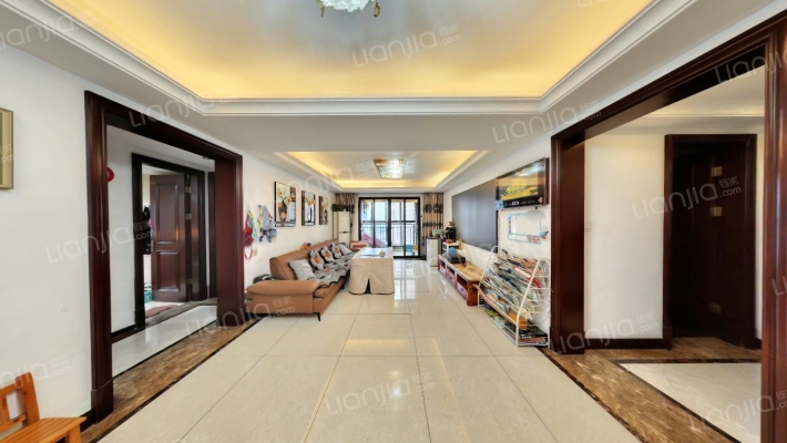 尚东雅园二手房实景图