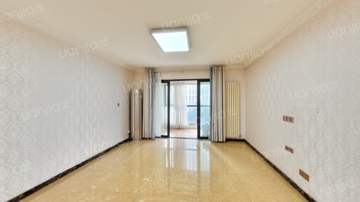 金鹏时代二手房实景图