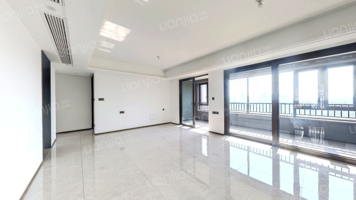 融创印河湾二手房实景图