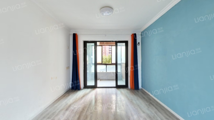 年华里二手房实景图