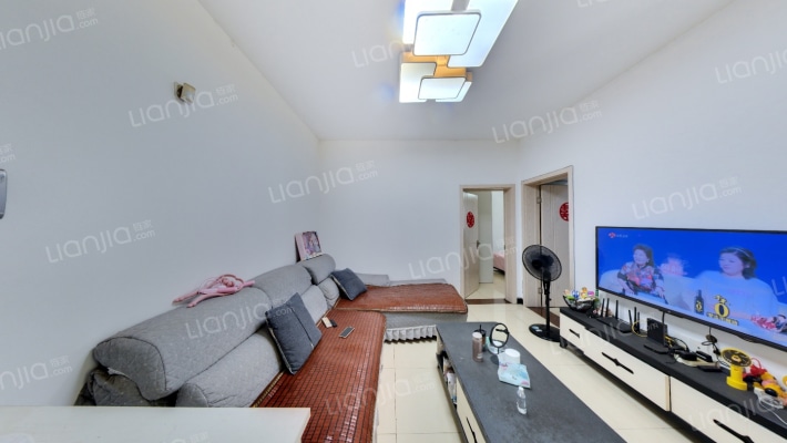 华宇秋水长天二手房实景图