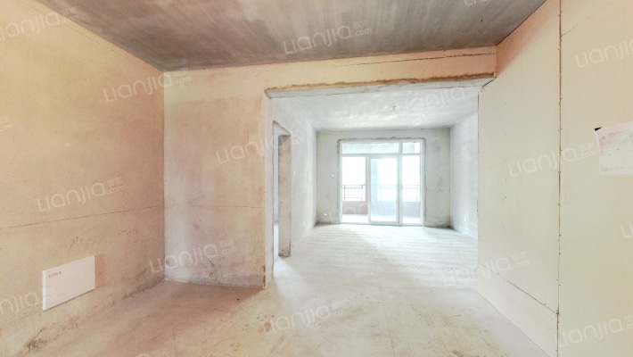 文一名门皇马D区二手房实景图