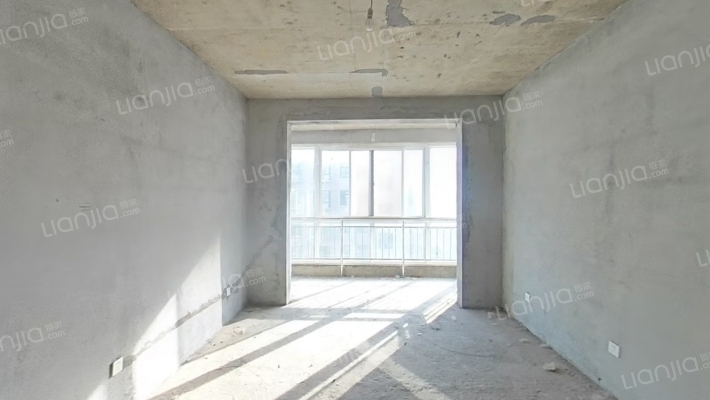 蓝天花园二手房实景图