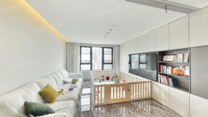 枫华国际二手房实景图