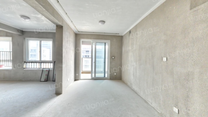 芳韵雅苑C区二手房实景图