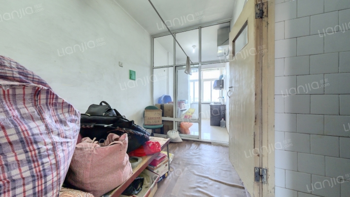 阳春小区二手房实景图