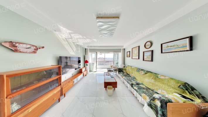 卓信半岛蓝湾二期二手房实景图