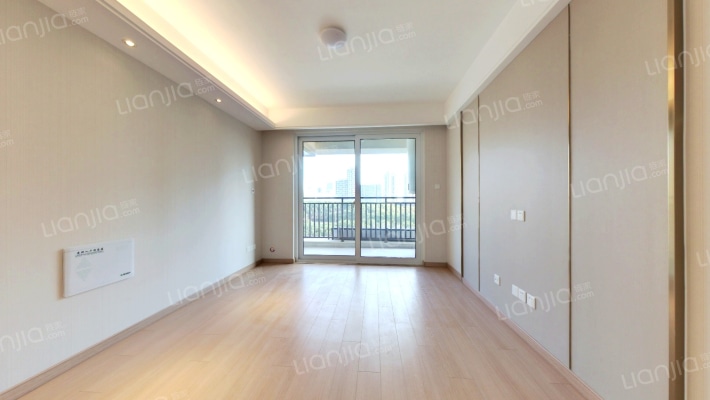 朗绿花园二手房实景图