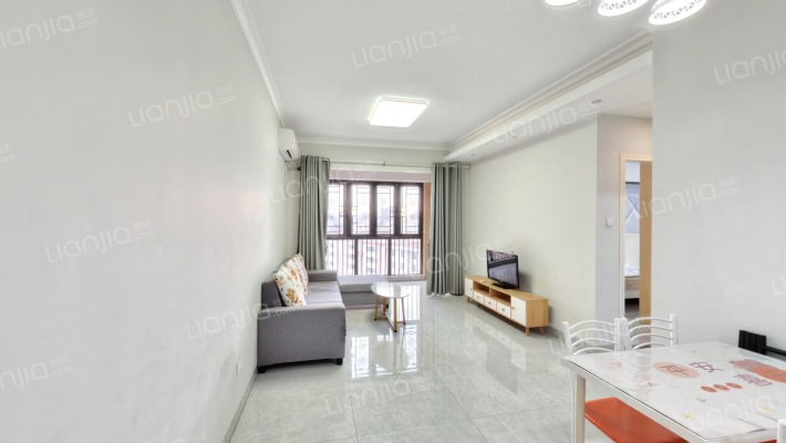 锦龙湾畔三期二手房实景图