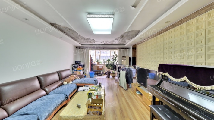 富民小区二手房实景图