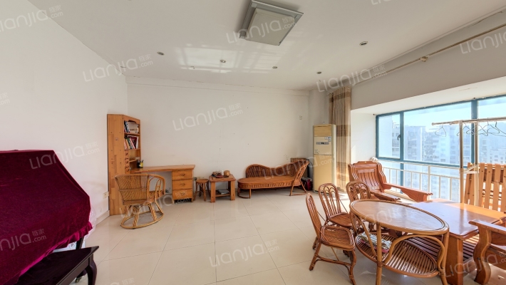 江信国际花园二手房实景图