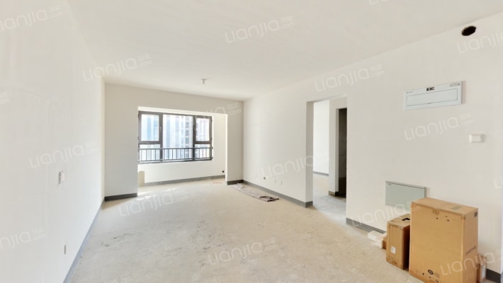 绿地空港西斯莱公馆二手房实景图