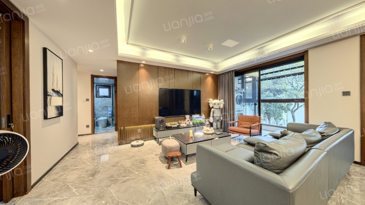 无庶小区二手房实景图