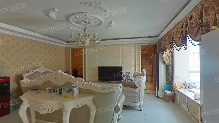 金凤嘉园二手房实景图