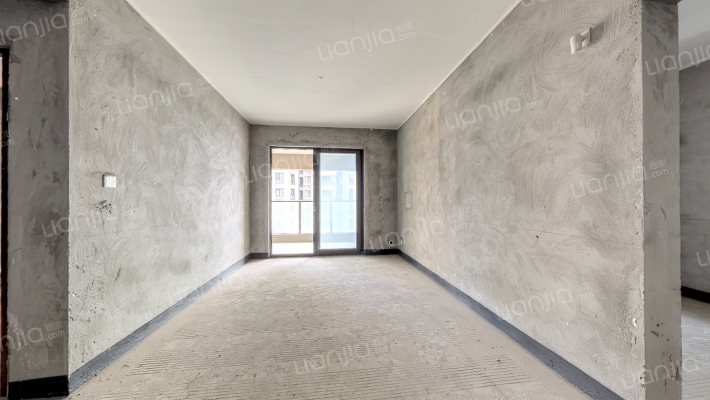 重庆融创文旅城御逸二手房实景图