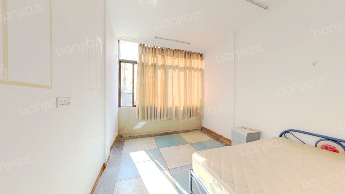 购物中心商住楼二手房实景图