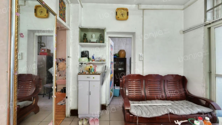 建国社区二手房实景图