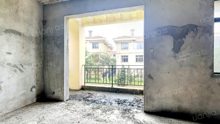 学苑小区二手房实景图