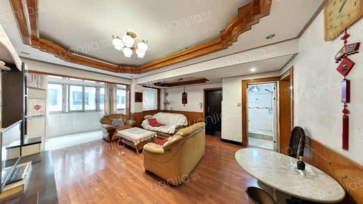 湖滨南路二手房实景图