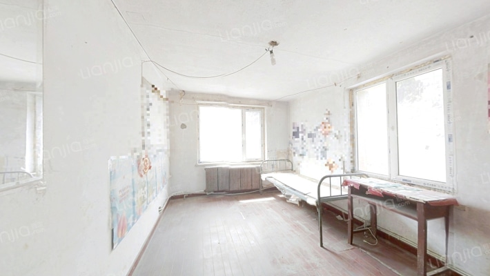 双语学校二手房实景图