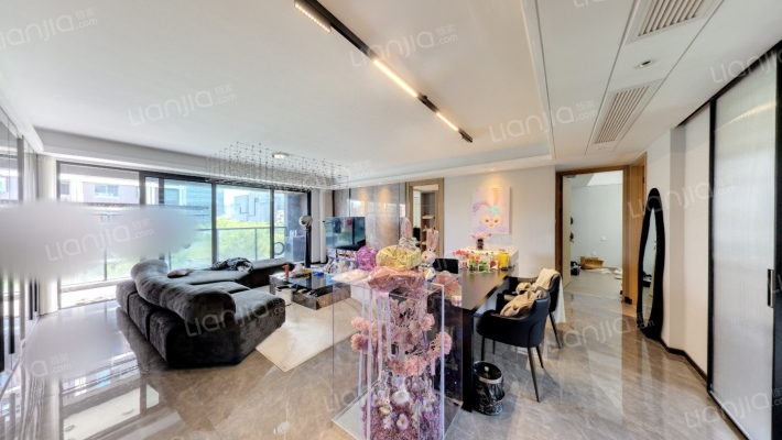 宸鹭香舍二手房实景图