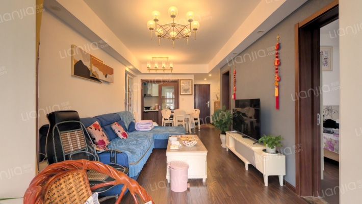 鉴山墅二手房实景图