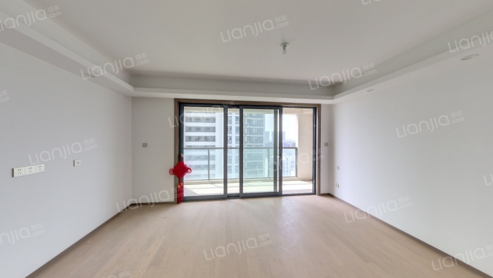 卓越府二手房实景图