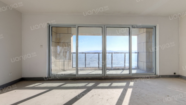 新上海花园二手房实景图