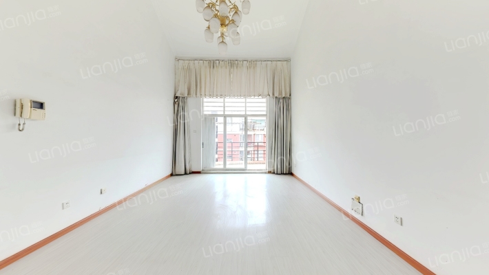 世纪龙苑二手房实景图