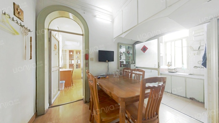 卫桥新村二手房实景图