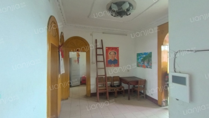 瑞华水电公司住宅区二手房实景图