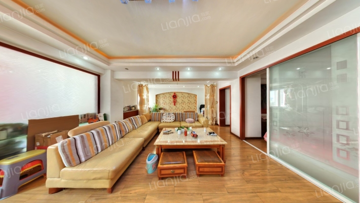 世纪新村B区二手房实景图