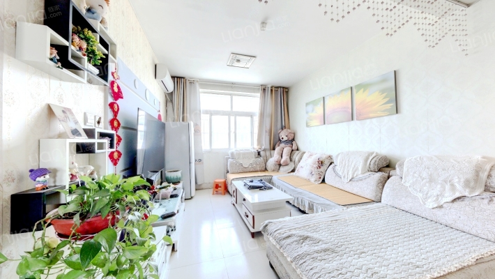 中阳荟仕名苑二手房实景图