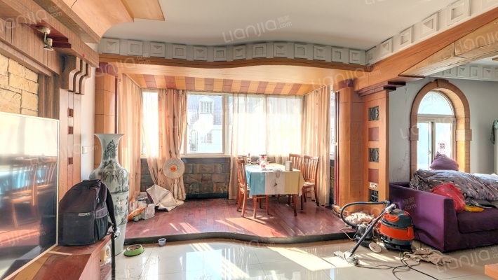 弘信家园二手房实景图