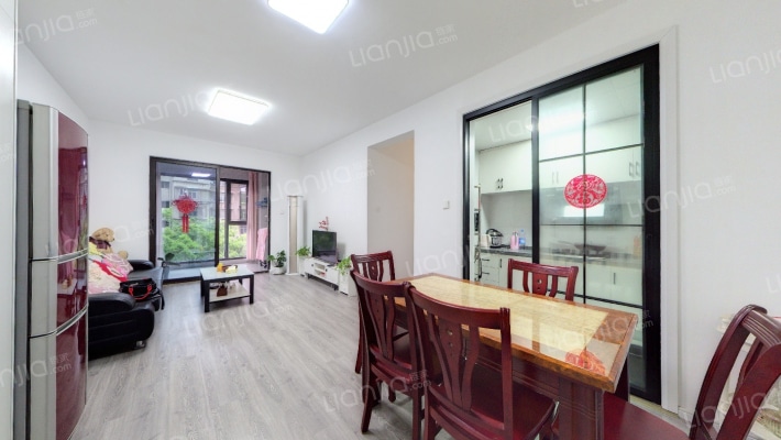 绿地象南中心二手房实景图