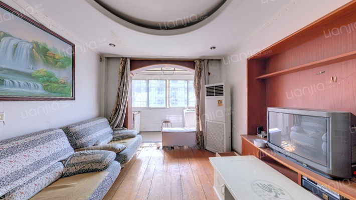 雪松里二手房实景图