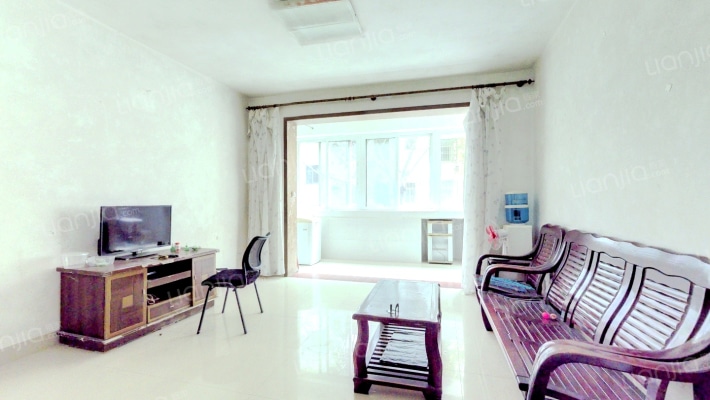 金海新苑二手房实景图