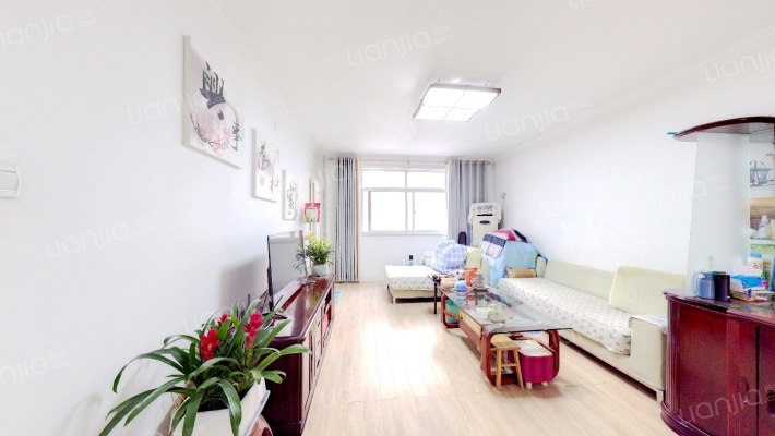 经一路五号院二手房实景图