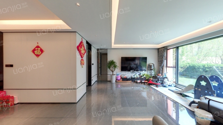 天空之镜二手房实景图