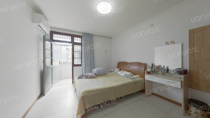 梅山路九号二手房实景图