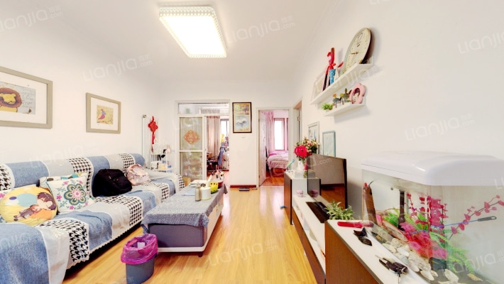 现代森林小镇二手房实景图