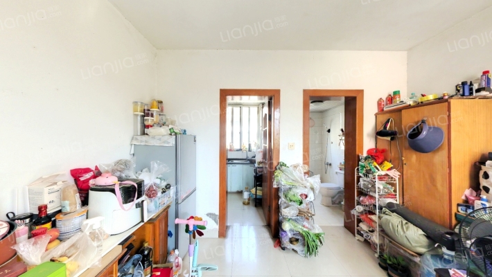 青灯新村西区二手房实景图