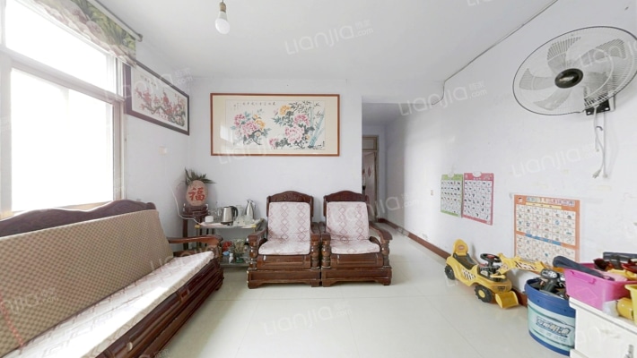 鲁中花园二手房实景图